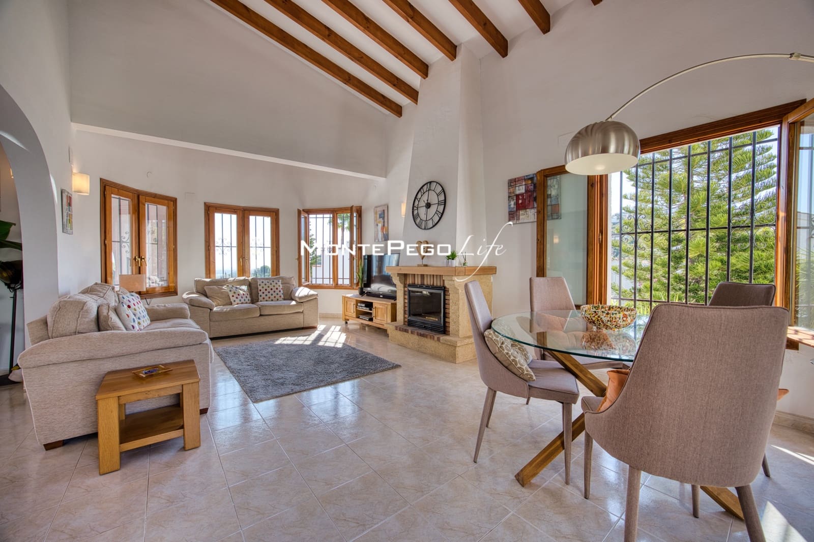 2 bedroom Villa for sale in Monte Pego with pool garage - € 380,000 (Ref: 9958578)