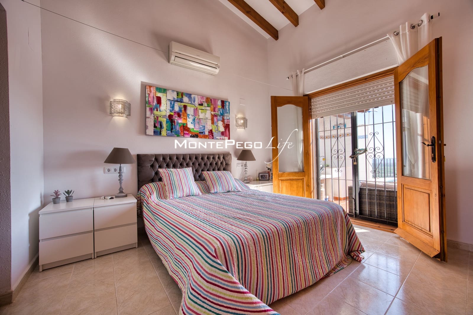 2 bedroom Villa for sale in Monte Pego with pool garage - € 380,000 (Ref: 9958578)