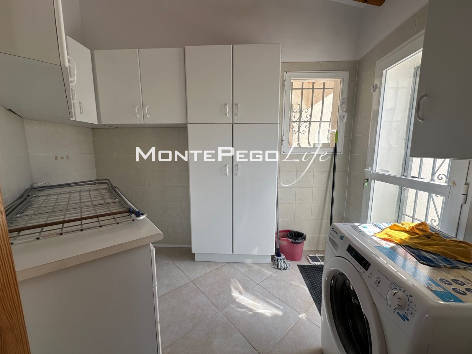 3 soveværelse Villa til salg i Monte Pego med swimmingpool garage - € 565.000 (Ref: 9999307)