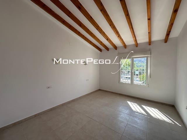 3 soveværelse Villa til salg i Monte Pego, Pego med swimmingpool garage - € 565.000 (Ref: 9999307)
