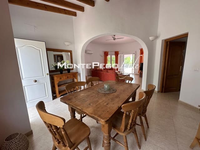 Chalet de 3 habitaciones en Monte Pego, Pego en venta con piscina garaje - 499.000 € (Ref: 9999308)