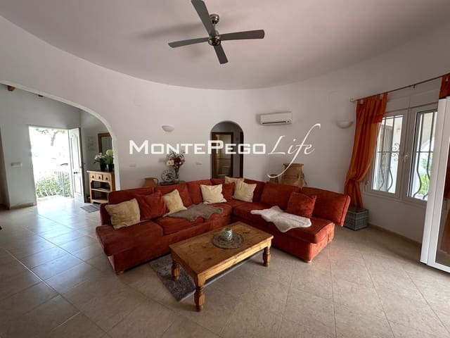 Chalet de 3 habitaciones en Monte Pego, Pego en venta con piscina garaje - 499.000 € (Ref: 9999308)