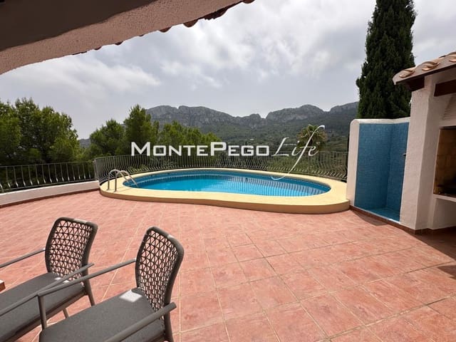 Chalet de 3 habitaciones en Monte Pego, Pego en venta con piscina garaje - 499.000 € (Ref: 9999308)