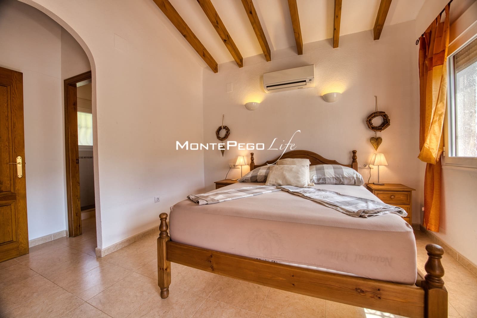 3 bedroom Villa for sale in Monte Pego with pool garage - € 499,000 (Ref: 9999308)
