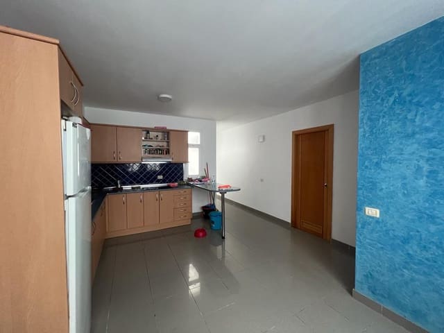 Piso de 2 habitaciones en La Aldea de San Nicolas en venta con garaje - 95.000 € (Ref: 7146263)