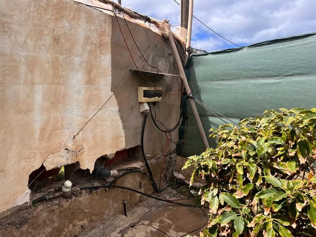 Rakentamaton maa myytävänä paikassa La Aldea de San Nicolas - 159 000 € (Ref: 7635086)