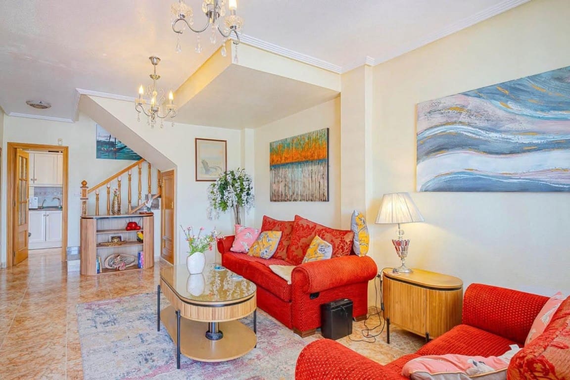 3 soverom Villa til salgs i Orihuela Costa med svømmebasseng garasje - € 265 000 (Ref: 10085166)