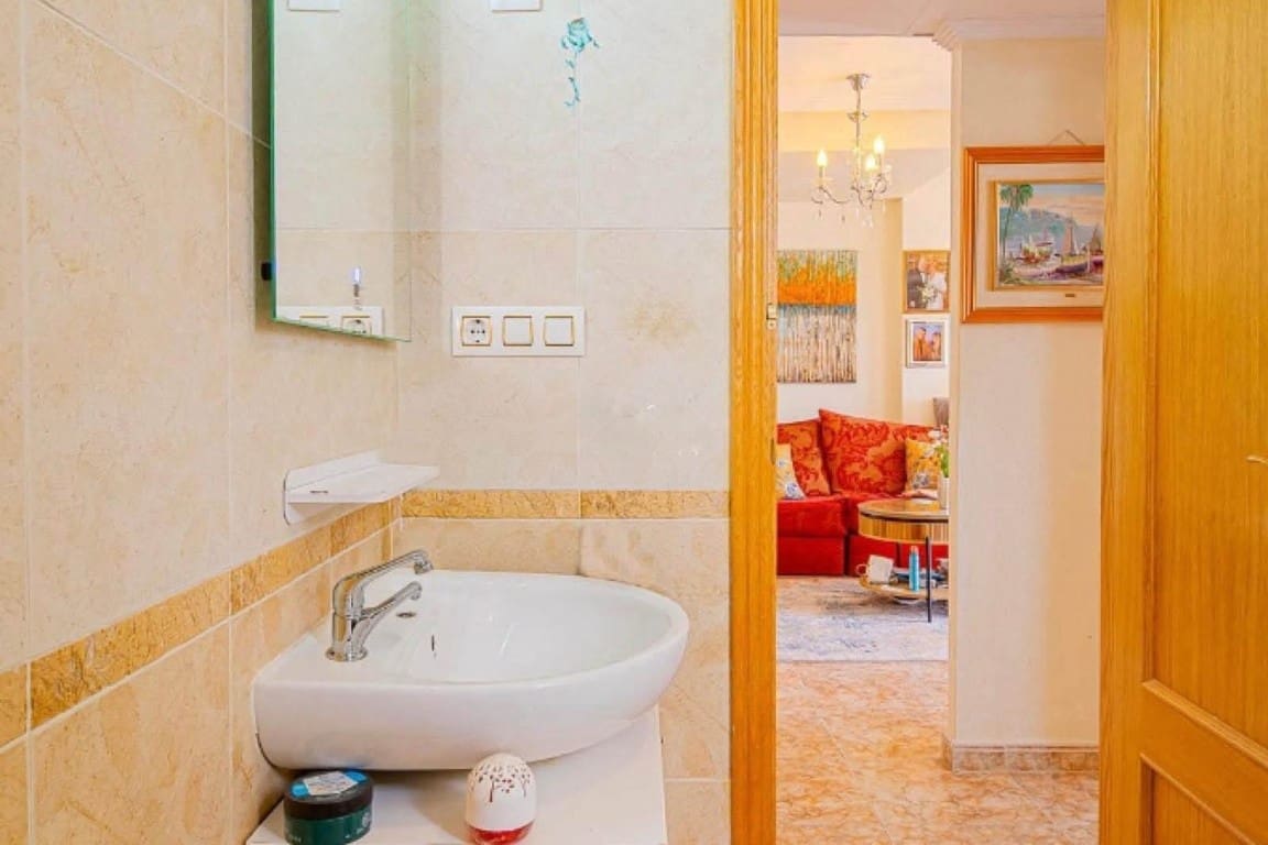 3 soverom Villa til salgs i Orihuela Costa med svømmebasseng garasje - € 265 000 (Ref: 10085166)