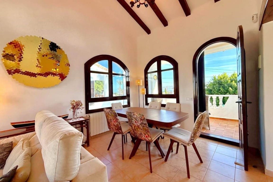3 sovrum Villa till salu i Villamartin - 399 000 € (Ref: 10085169)
