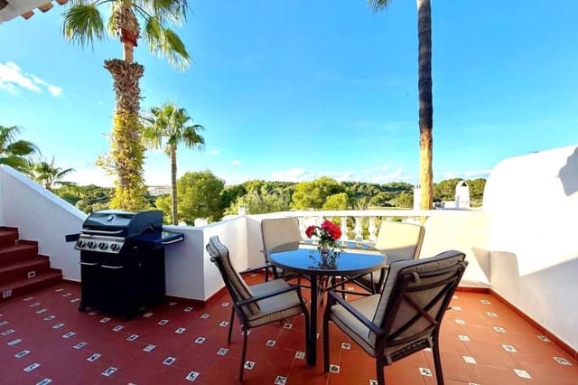 Chalet de 3 habitaciones en Villamartin, Orihuela en venta - 399.000 € (Ref: 10085169)
