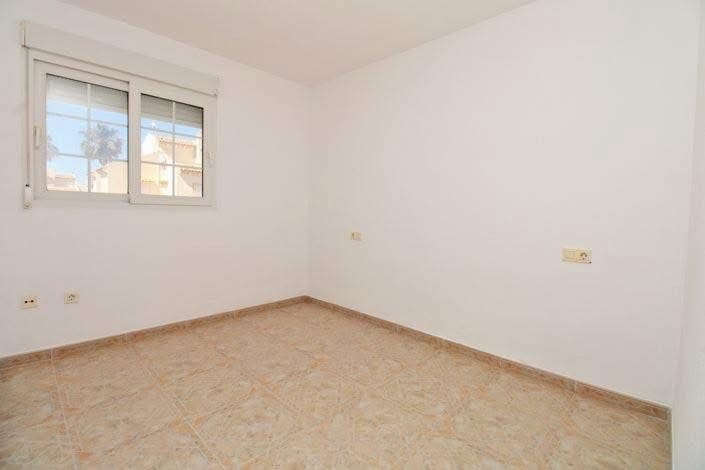 2 chambre Maison de Ville à vendre à Playa Flamenca avec piscine - 205 000 € (Ref: 10085171)