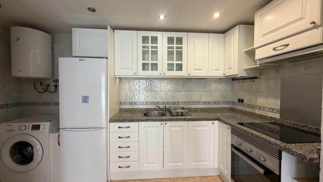 2 bedroom Apartment for sale in Playa Flamenca with pool garage - € 149,900 (Ref: 10085172)