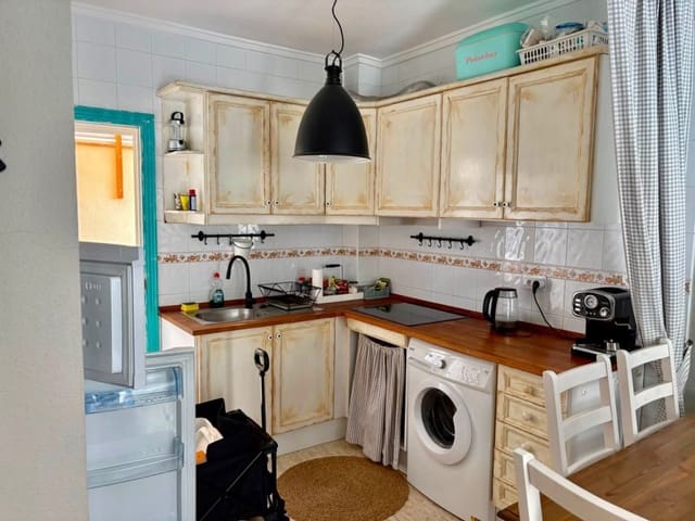 2 makuuhuone Huoneisto myytävänä paikassa La Florida, Orihuela mukana uima-altaan - 149 000 € (Ref: 10085173)