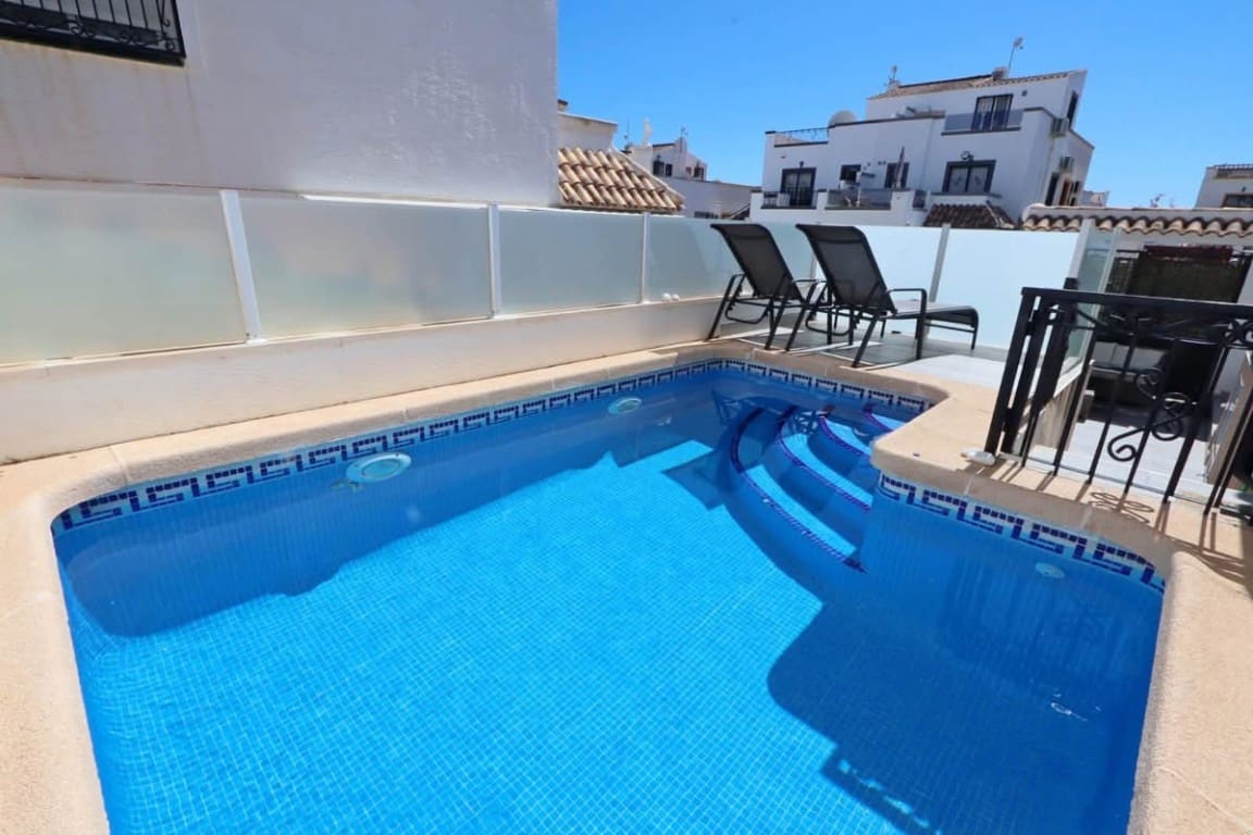 3 chambre Villa/Maison Semi-Mitoyenne à vendre à Los Altos avec piscine garage - 269 999 € (Ref: 10085175)