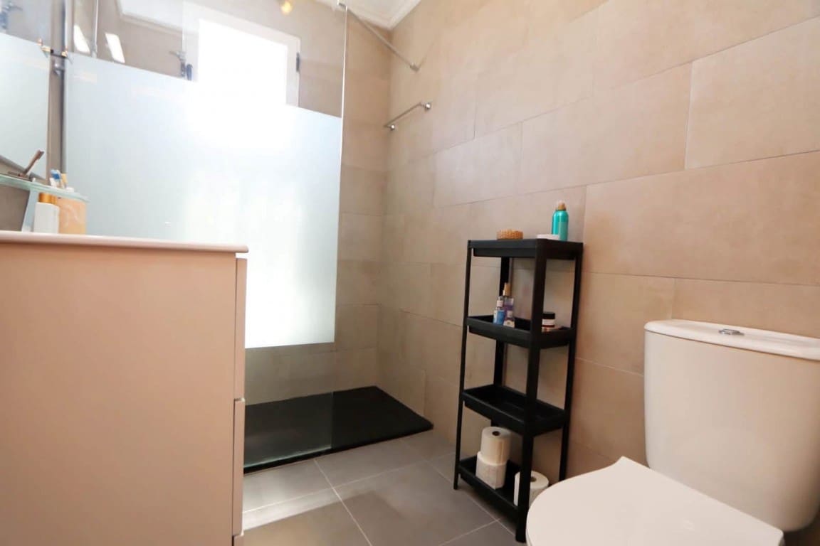 3 chambre Villa/Maison Semi-Mitoyenne à vendre à Los Altos avec piscine garage - 269 999 € (Ref: 10085175)