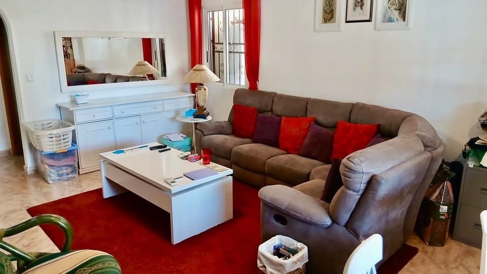 3 slaapkamer Villa te koop in Los Altos met zwembad garage - € 289.995 (Ref: 10085176)