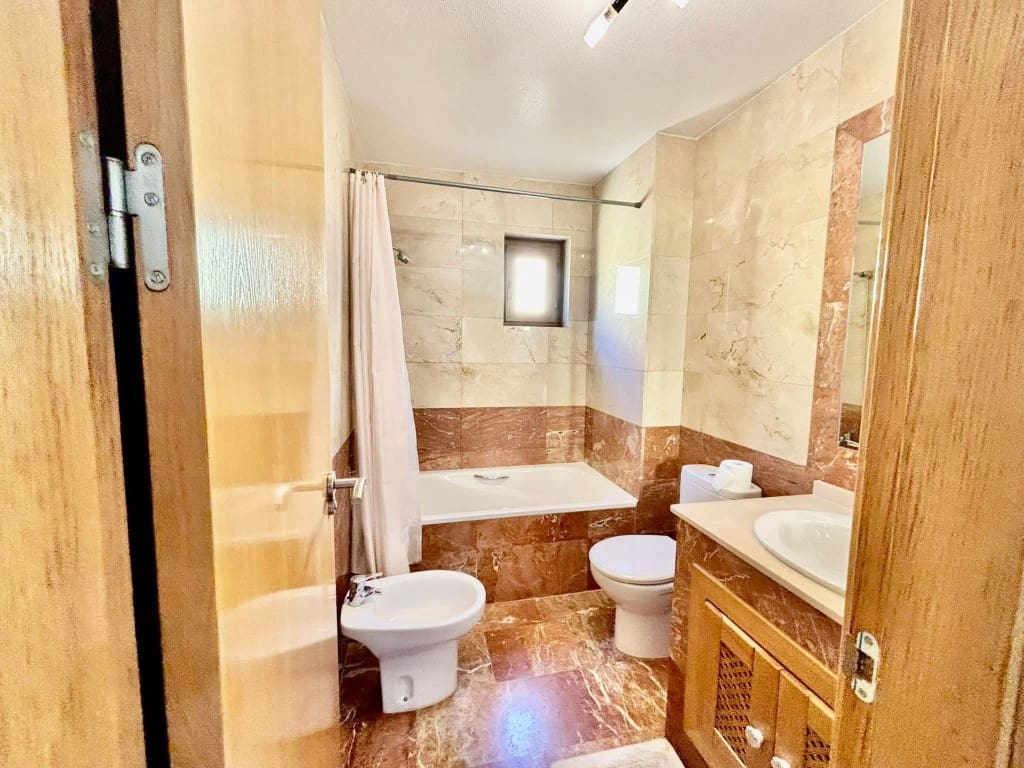 2 soveværelse Lejlighed til salg i Las Ramblas Golf med swimmingpool - € 210.000 (Ref: 10085179)