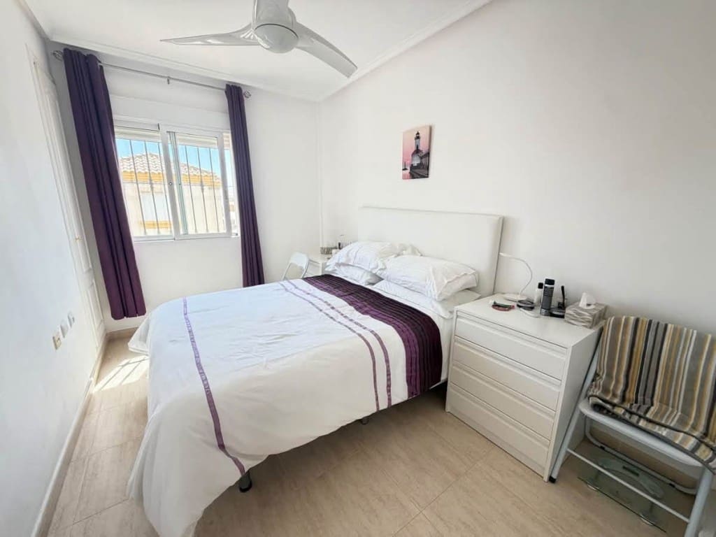 3 soverom Villa til salgs i Villamartin med svømmebasseng garasje - € 225 000 (Ref: 10085181)