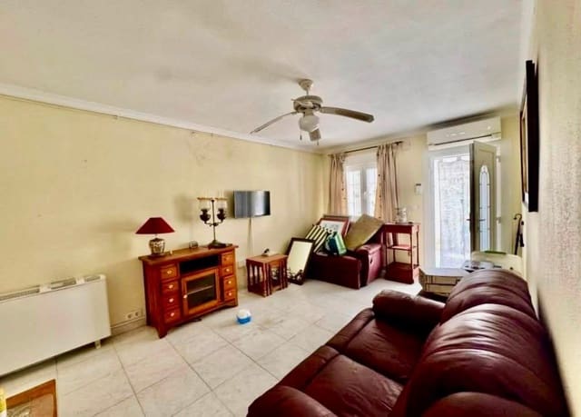 3 makuuhuone Huoneisto myytävänä paikassa La Florida, Orihuela mukana uima-altaan - 159 000 € (Ref: 10085186)