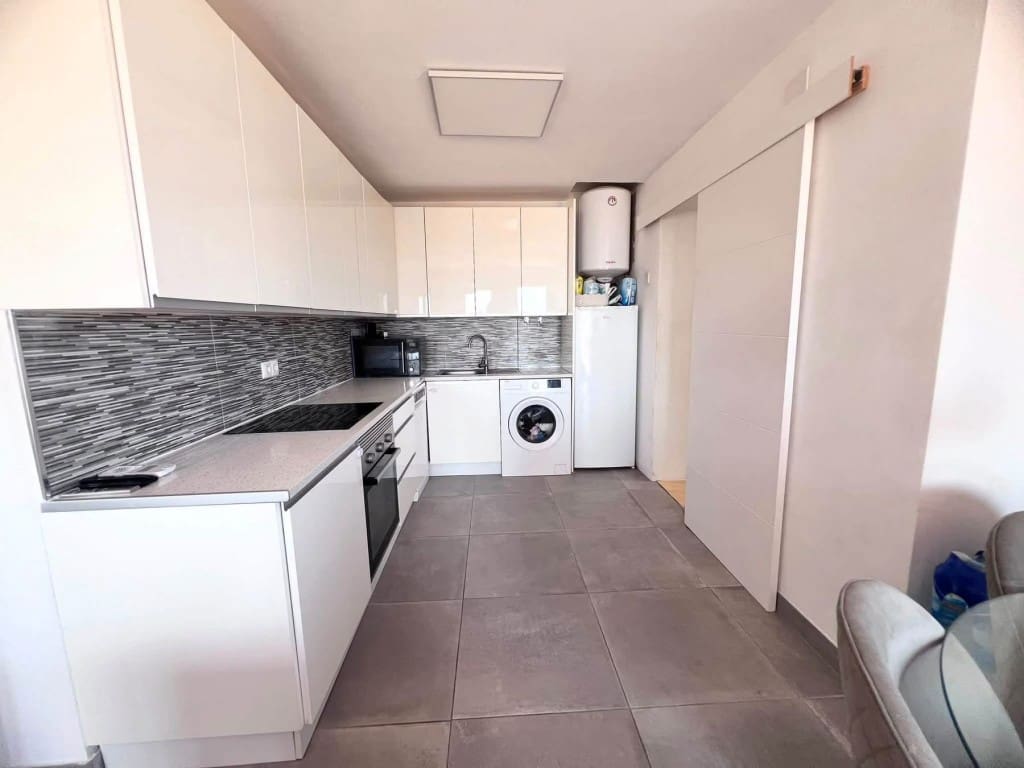 2 camera da letto Villa in vendita in Filipinas con piscina garage - 218.000 € (Rif: 10085188)