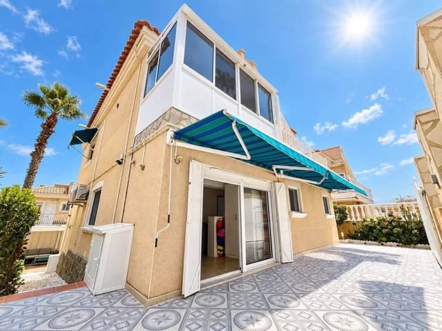 5 slaapkamer Villa te koop in Villamartin, Orihuela met zwembad - € 269.000 (Ref: 10085189)