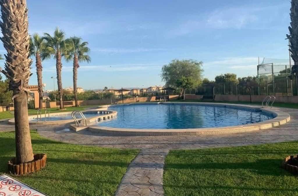 3 camera da letto Villa in vendita in Los Altos con piscina garage - 189.000 € (Rif: 10085193)