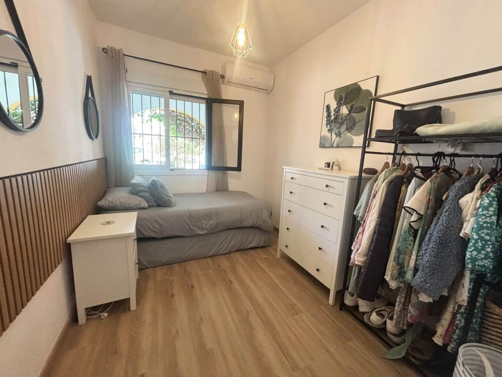 2 quarto Bungalow para venda em Villamartin - 194 950 € (Ref: 10085194)