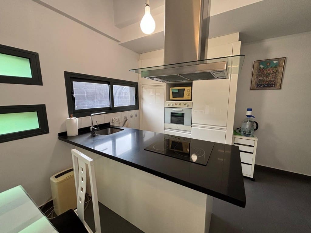 2 bedroom Townhouse for sale in Villamartin with pool - € 259,000 (Ref: 10085196)