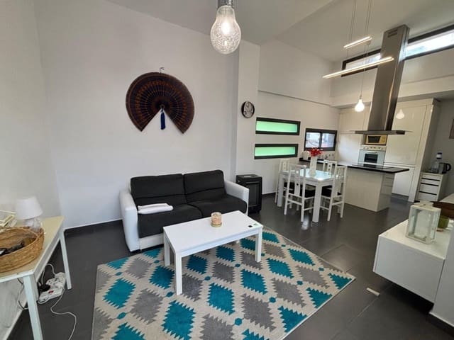2 makuuhuone Omakotitalo myytävänä paikassa Villamartin, Orihuela mukana uima-altaan - 259 000 € (Ref: 10085196)