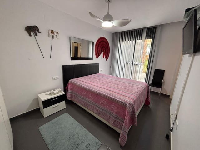 2 makuuhuone Omakotitalo myytävänä paikassa Villamartin, Orihuela mukana uima-altaan - 259 000 € (Ref: 10085196)