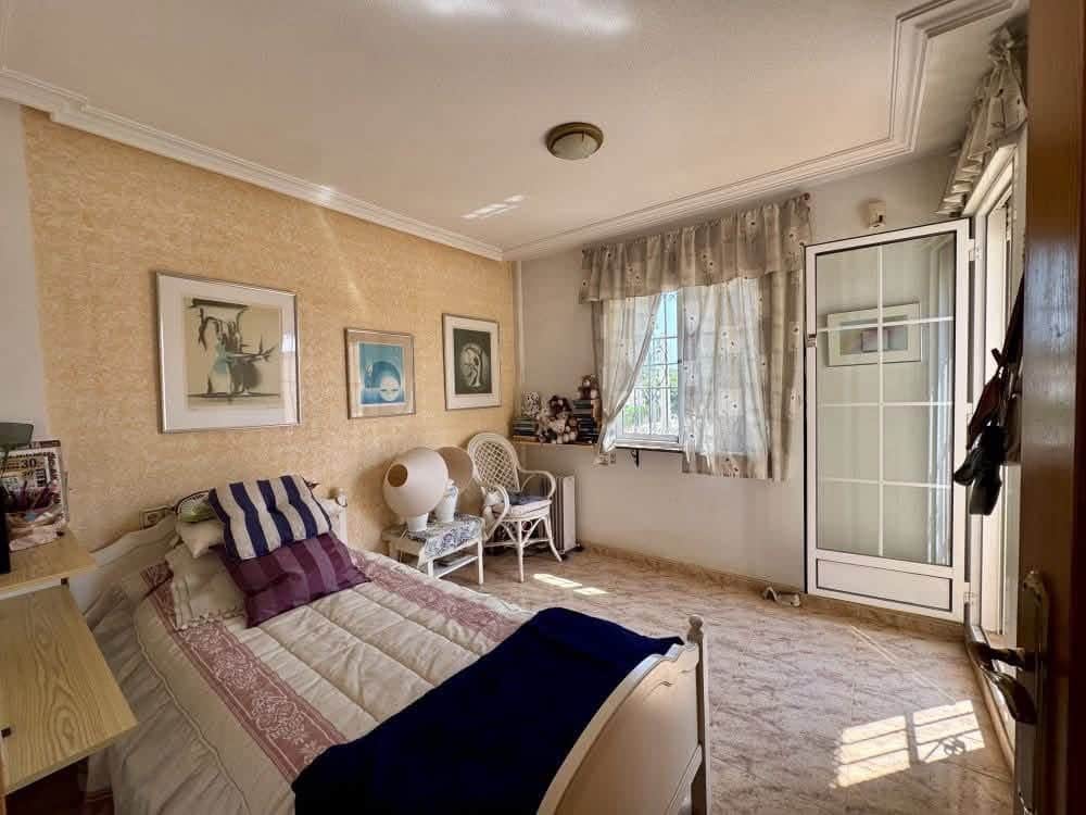 2 quarto Moradia Geminada para venda em Playa Flamenca com piscina garagem - 234 900 € (Ref: 10085197)