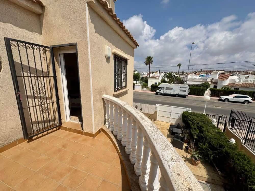 2 quarto Moradia Geminada para venda em Playa Flamenca com piscina garagem - 234 900 € (Ref: 10085197)