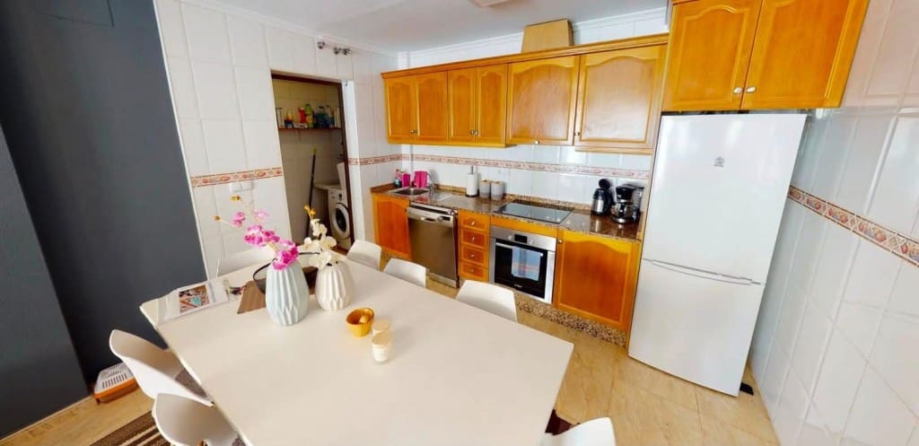 3 quarto Moradia Geminada para venda em Playa Flamenca com piscina - 219 000 € (Ref: 10085198)