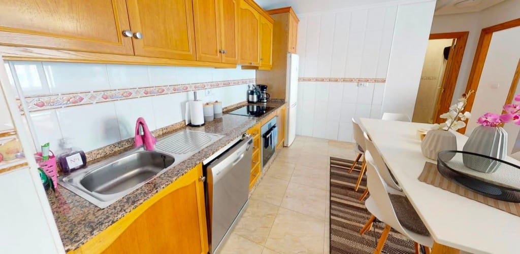 3 quarto Moradia Geminada para venda em Playa Flamenca com piscina - 219 000 € (Ref: 10085198)