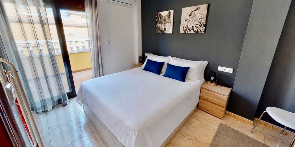 3 quarto Moradia Geminada para venda em Playa Flamenca com piscina - 219 000 € (Ref: 10085198)