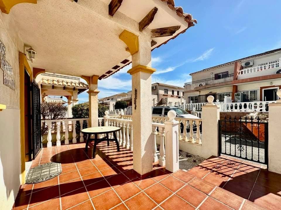 2 quarto Moradia Geminada para venda em Cabo Roig - 230 000 € (Ref: 10085199)