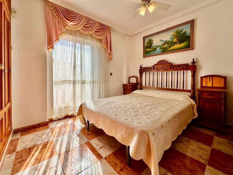 2 quarto Moradia Geminada para venda em Cabo Roig - 230 000 € (Ref: 10085199)