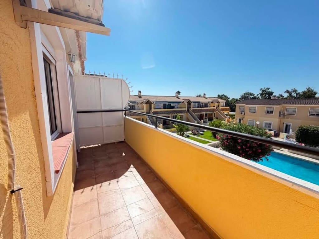2 quarto Apartamento para venda em Villamartin com piscina garagem - 139 995 € (Ref: 10085201)