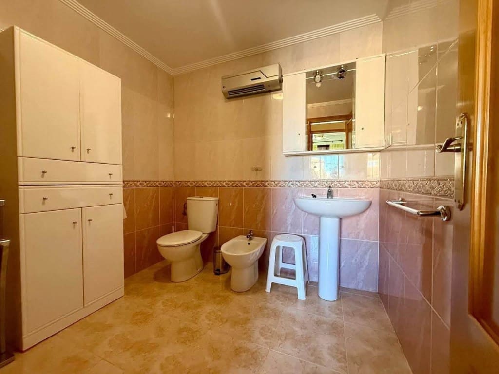 2 bedroom Apartment for sale in Orihuela Costa with pool garage - € 144,900 (Ref: 10085204)