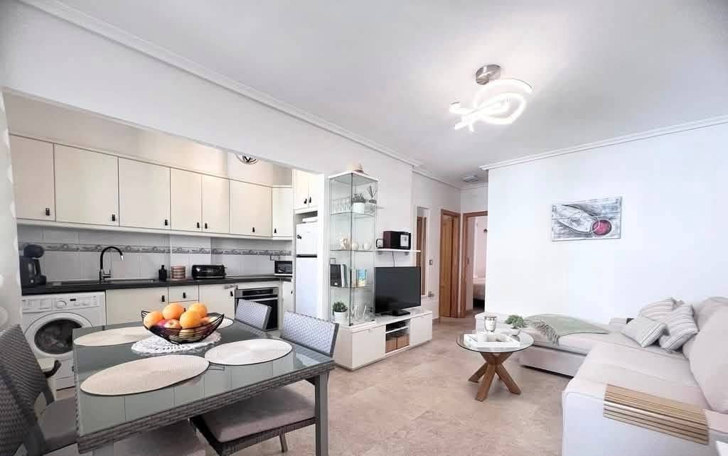 2 sovrum Lägenhet till salu i Los Altos med pool garage - 159 000 € (Ref: 10085206)