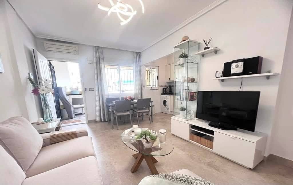 2 sovrum Lägenhet till salu i Los Altos med pool garage - 159 000 € (Ref: 10085206)
