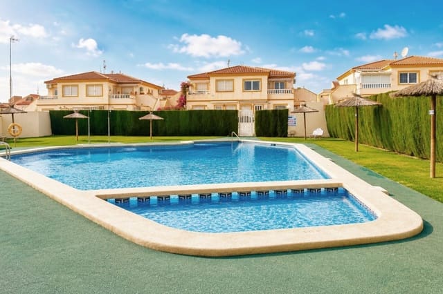 2 soveværelse Lejlighed til salg i Playa Flamenca, Orihuela med swimmingpool - € 160.000 (Ref: 10085207)