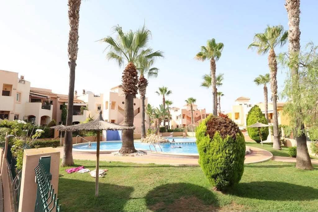 2 makuuhuone Huoneisto myytävänä paikassa Orihuela Costa mukana uima-altaan - 200 000 € (Ref: 10085210)