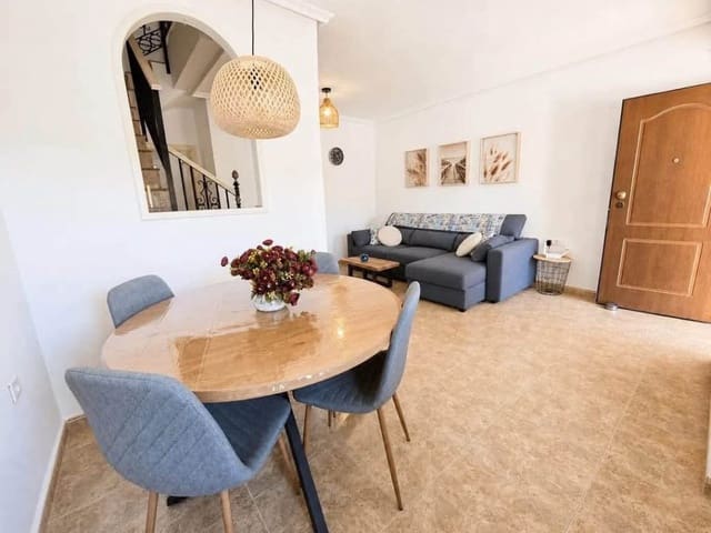 3 makuuhuone Omakotitalo myytävänä paikassa Villamartin, Orihuela mukana uima-altaan - 238 900 € (Ref: 10085211)