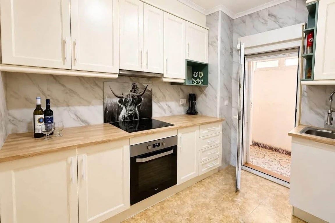 3 makuuhuone Omakotitalo myytävänä paikassa Villamartin mukana uima-altaan - 238 900 € (Ref: 10085211)