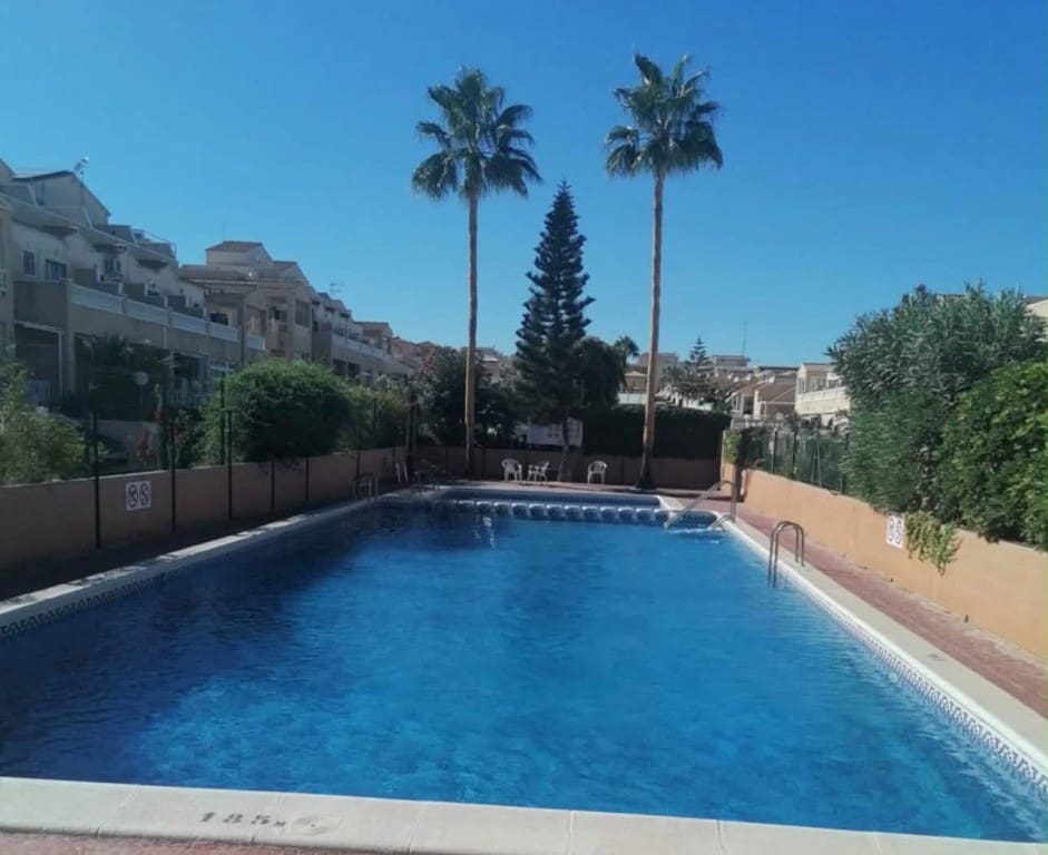 2 slaapkamer Appartement te koop in Orihuela Costa met zwembad - € 179.950 (Ref: 10091542)