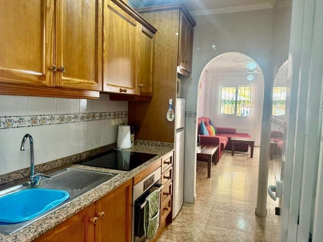 2 slaapkamer Appartement te koop in Punta Prima, Orihuela met zwembad - € 179.950 (Ref: 10091542)