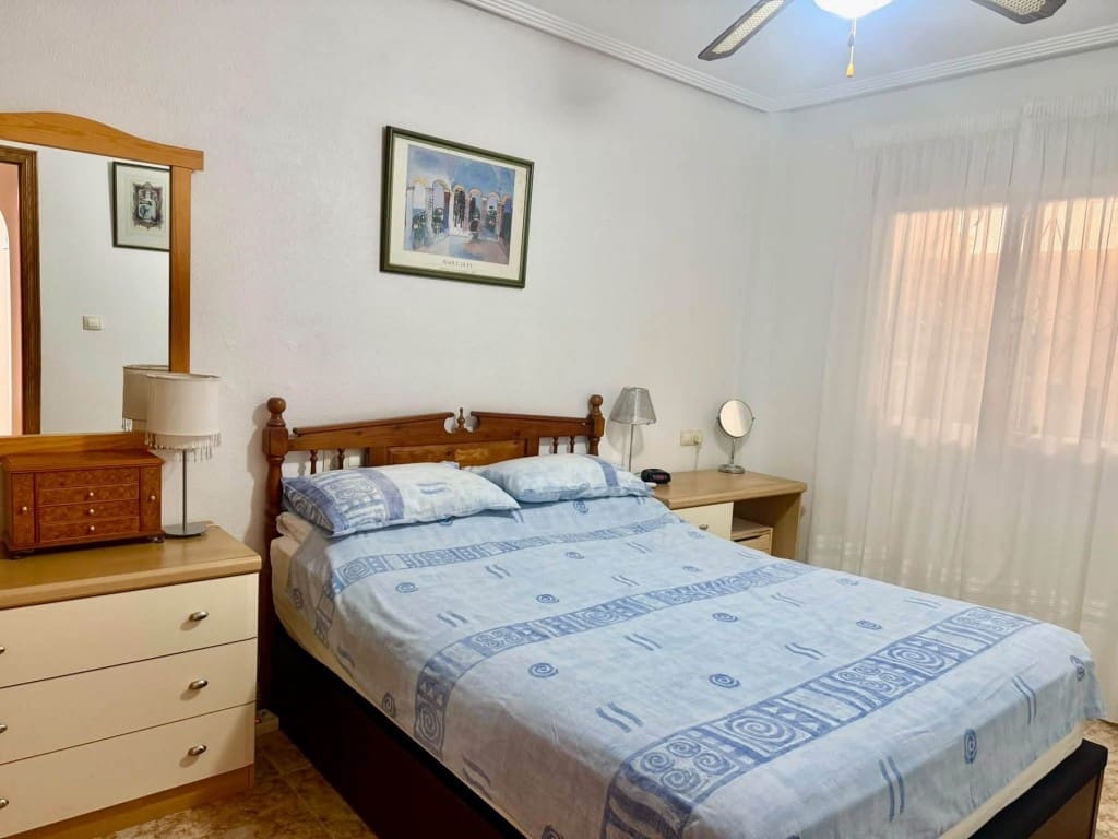 2 slaapkamer Appartement te koop in Orihuela Costa met zwembad - € 179.950 (Ref: 10091542)