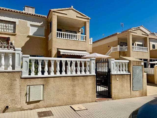 2 slaapkamer Appartement te koop in Punta Prima, Orihuela met zwembad - € 179.950 (Ref: 10091542)
