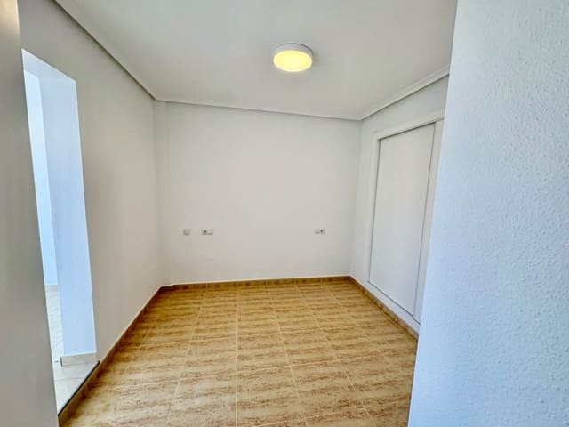 3 sovrum Hus till salu i Playa Flamenca, Orihuela med pool garage - 220 000 € (Ref: 10094801)